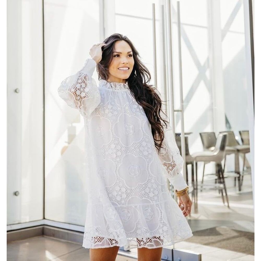 Karlie White Dress Size Large